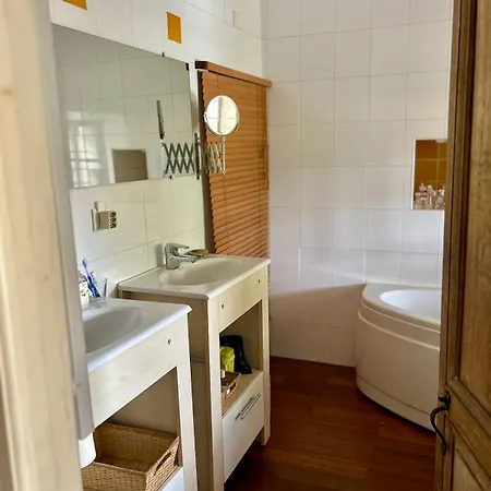 Charming 17th-century Presbytery