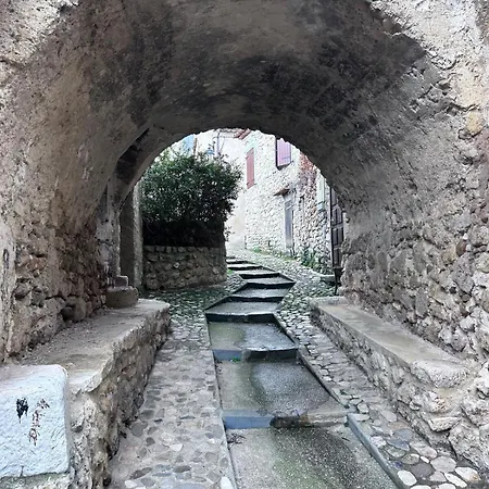 Holiday home Charming 17th-century Presbytery