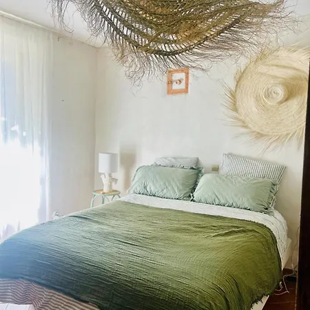 Charming 17th-century Presbytery Holiday home *